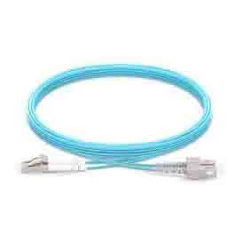 Cavo patch in fibra ottica multimodale da LC UPC a SC UPC Simplex o Duplex da 2,0mm in PVC o LSZH 10G OM4